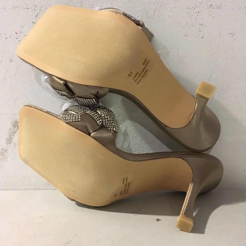NWT CAPE ROBBIN REWIND SATIN NUDE RHINESTONE HEELS 5.5 - Picture 15 of 16